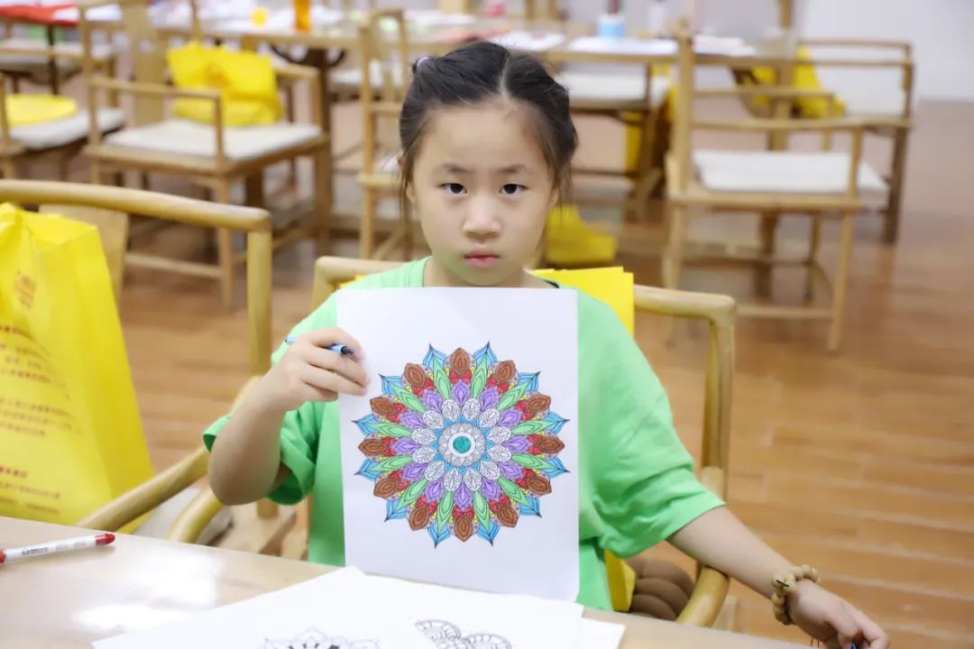 没想到,这是9岁小女孩来爸妈在线学习的收获!