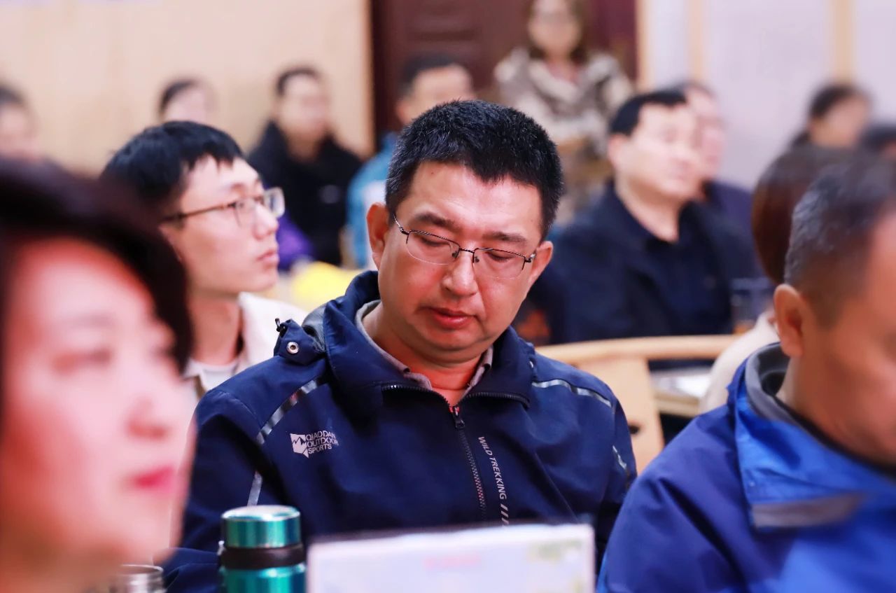 生命觉醒给我以后的人生路点了一盏指引方向的明灯 生命觉醒给我以后的人生路点了一盏指引方向的明灯