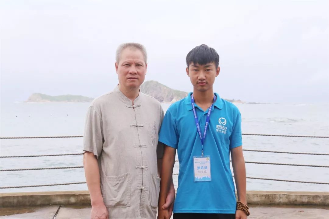 孩子突然不上学了?是提醒家长要觉醒了! 孩子突然不上学了?是提醒家长要觉醒了!